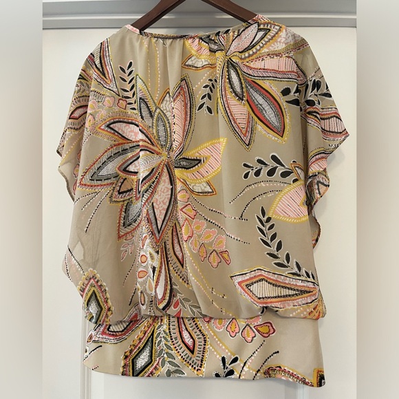 Style & Co Floral Blouse in Size Medium - Picture 3 of 5